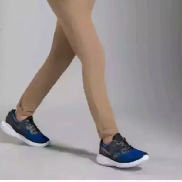 Tenis para caballero marca Andrea  3