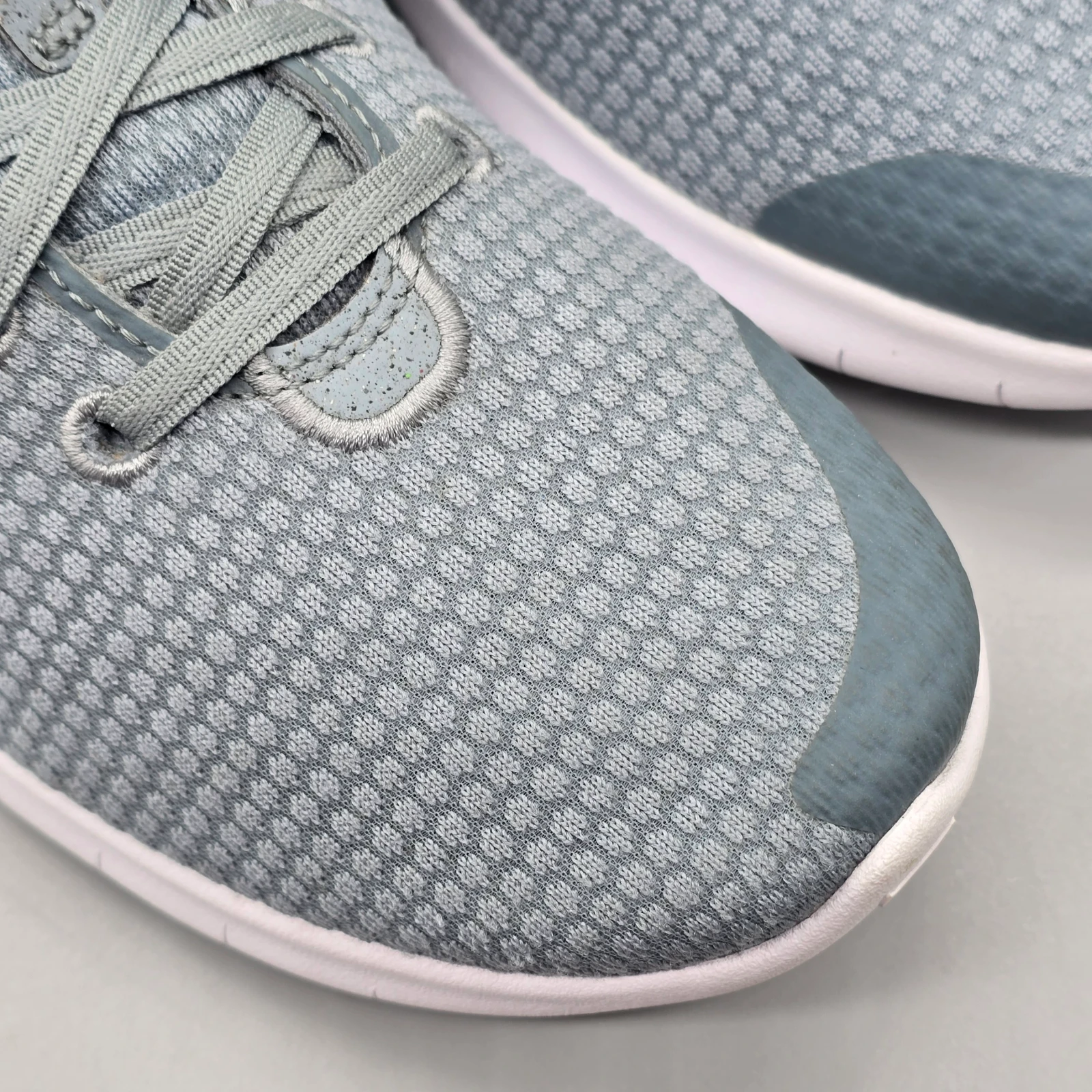 NIKE FLEX EXPERIENCE RUN 11 5