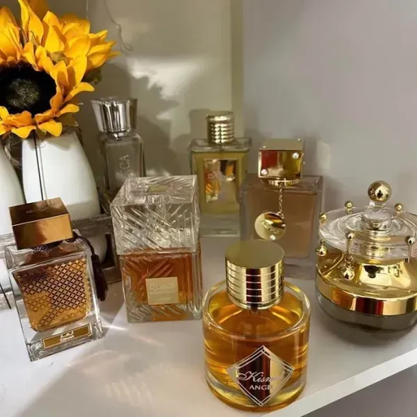 PERFUMES