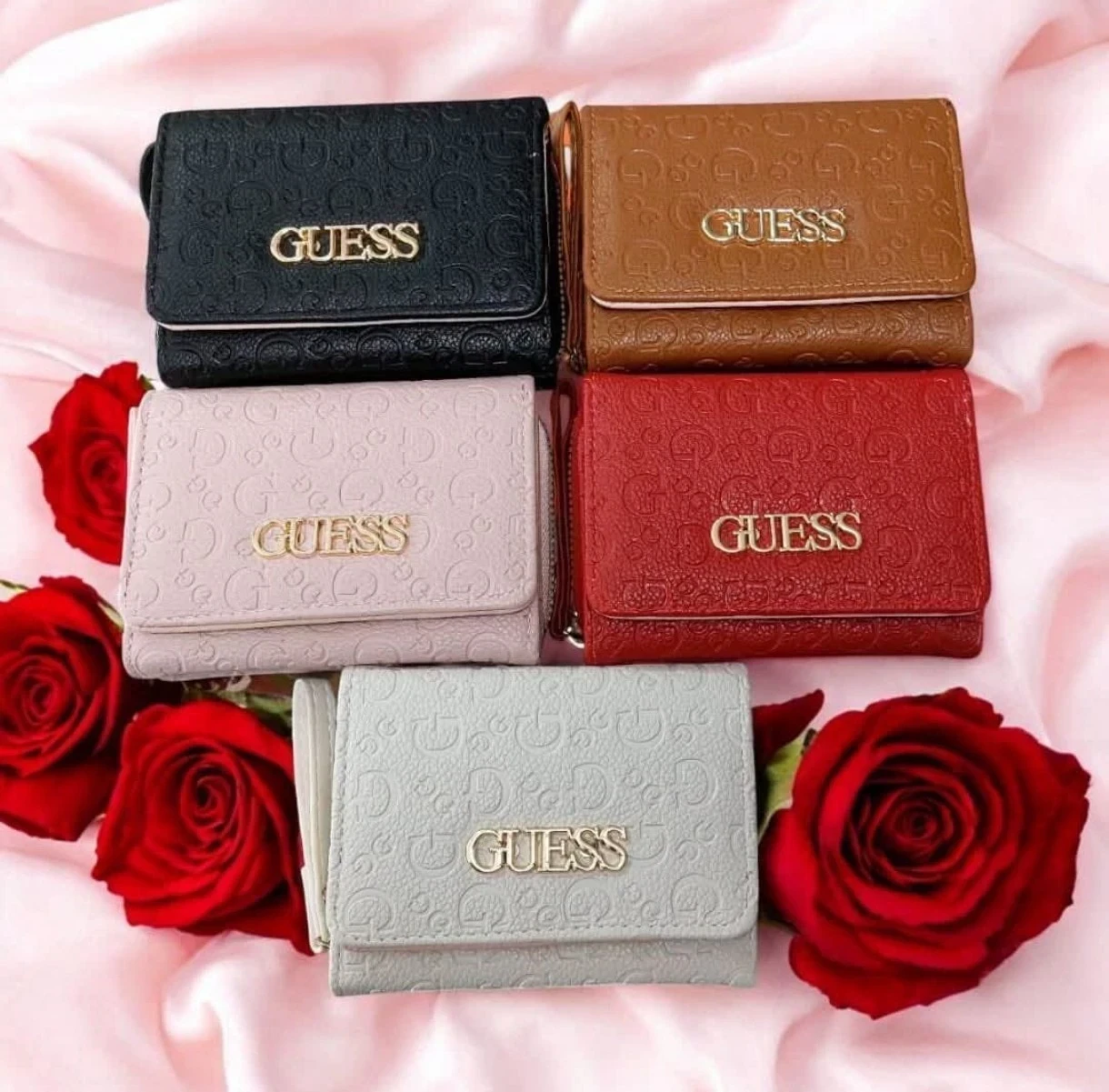 🌹✨ Guess Mini Wallet — Edición Chic 1.1