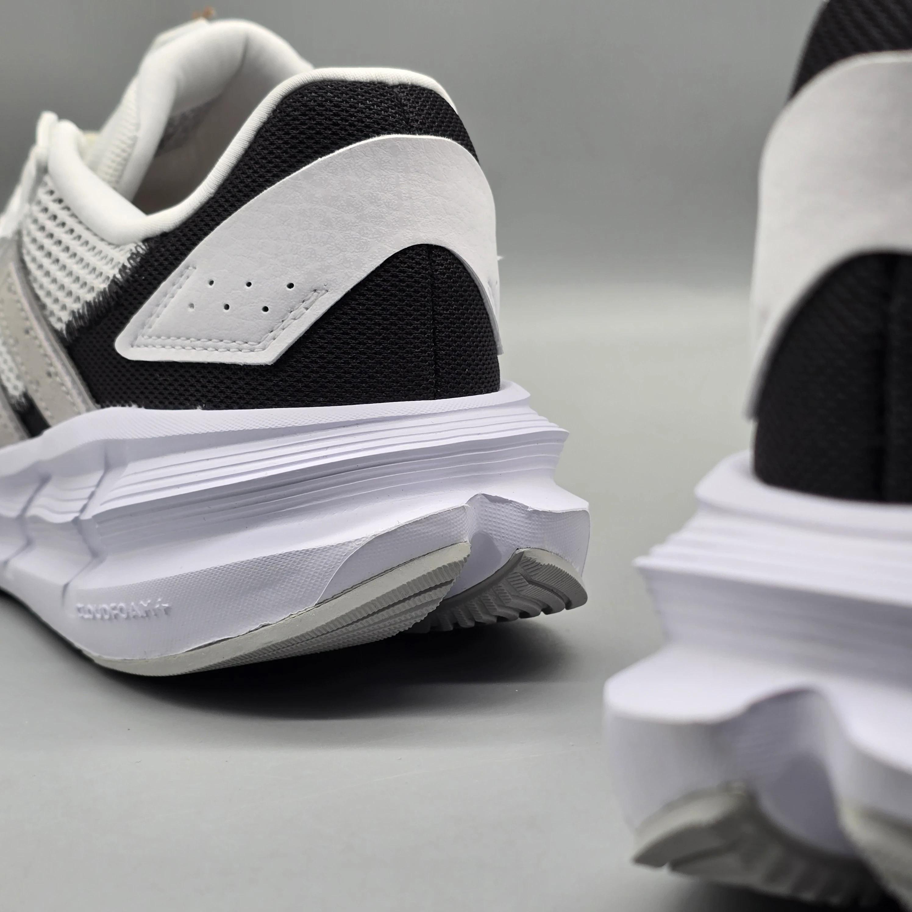 ADIDAS ASTRASTAR 7