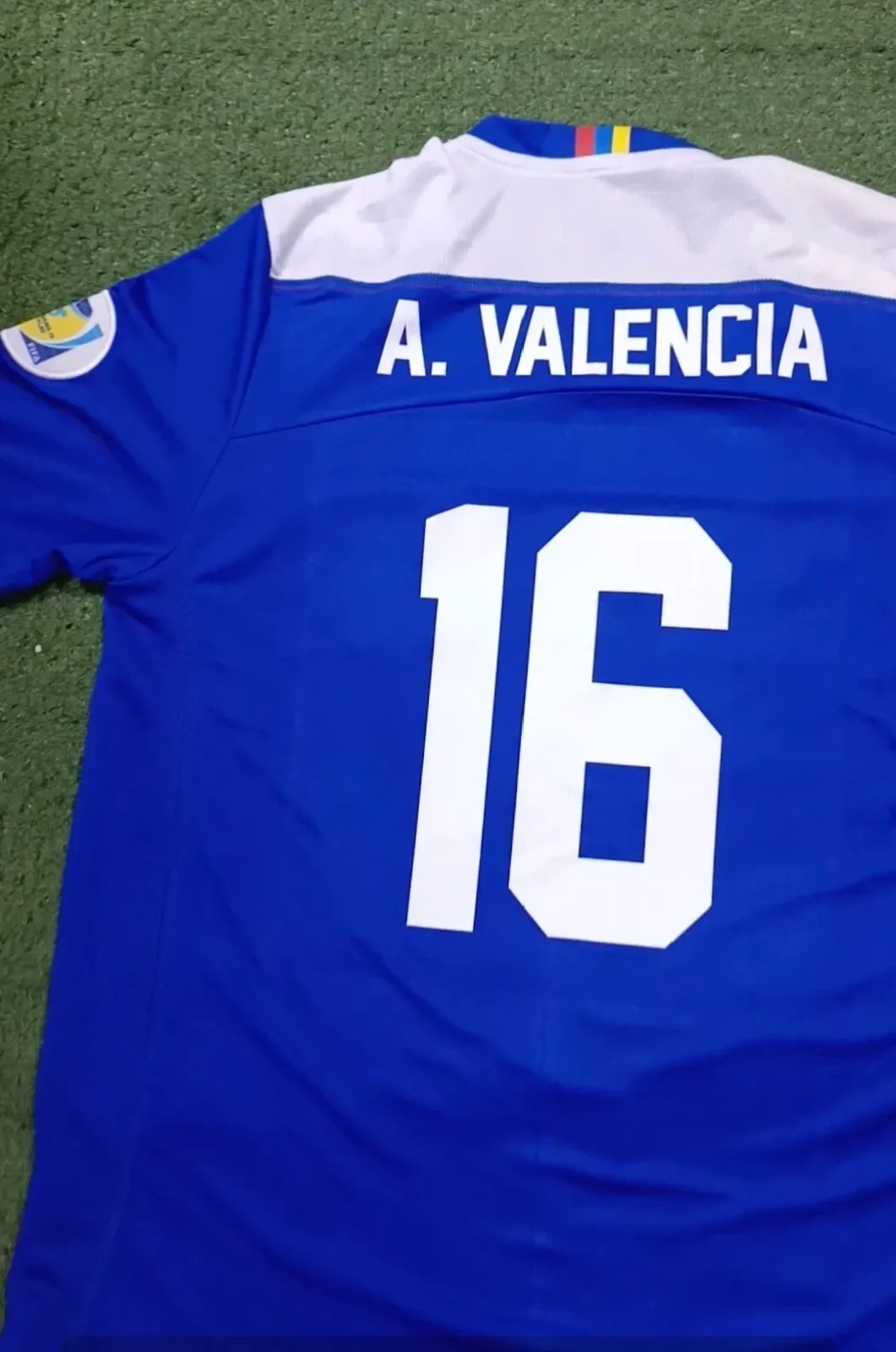 LEYENDA A.VALENCIA  ECUADOR 2011 4