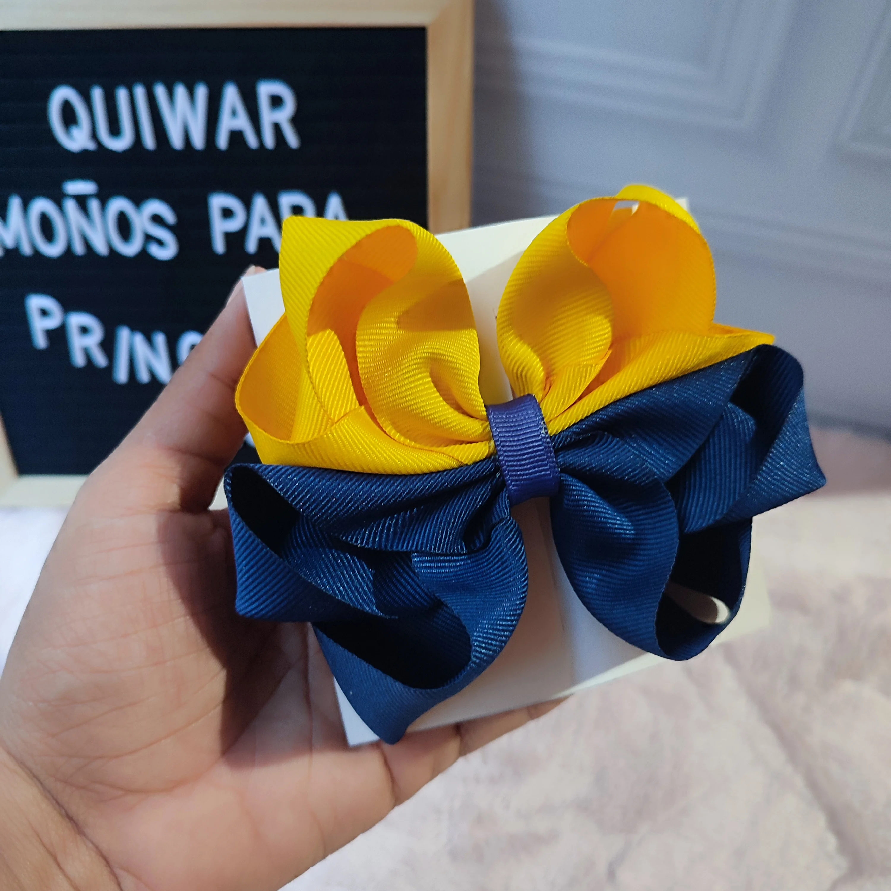 Lazo Brenda Combinado Amarillo y Azul