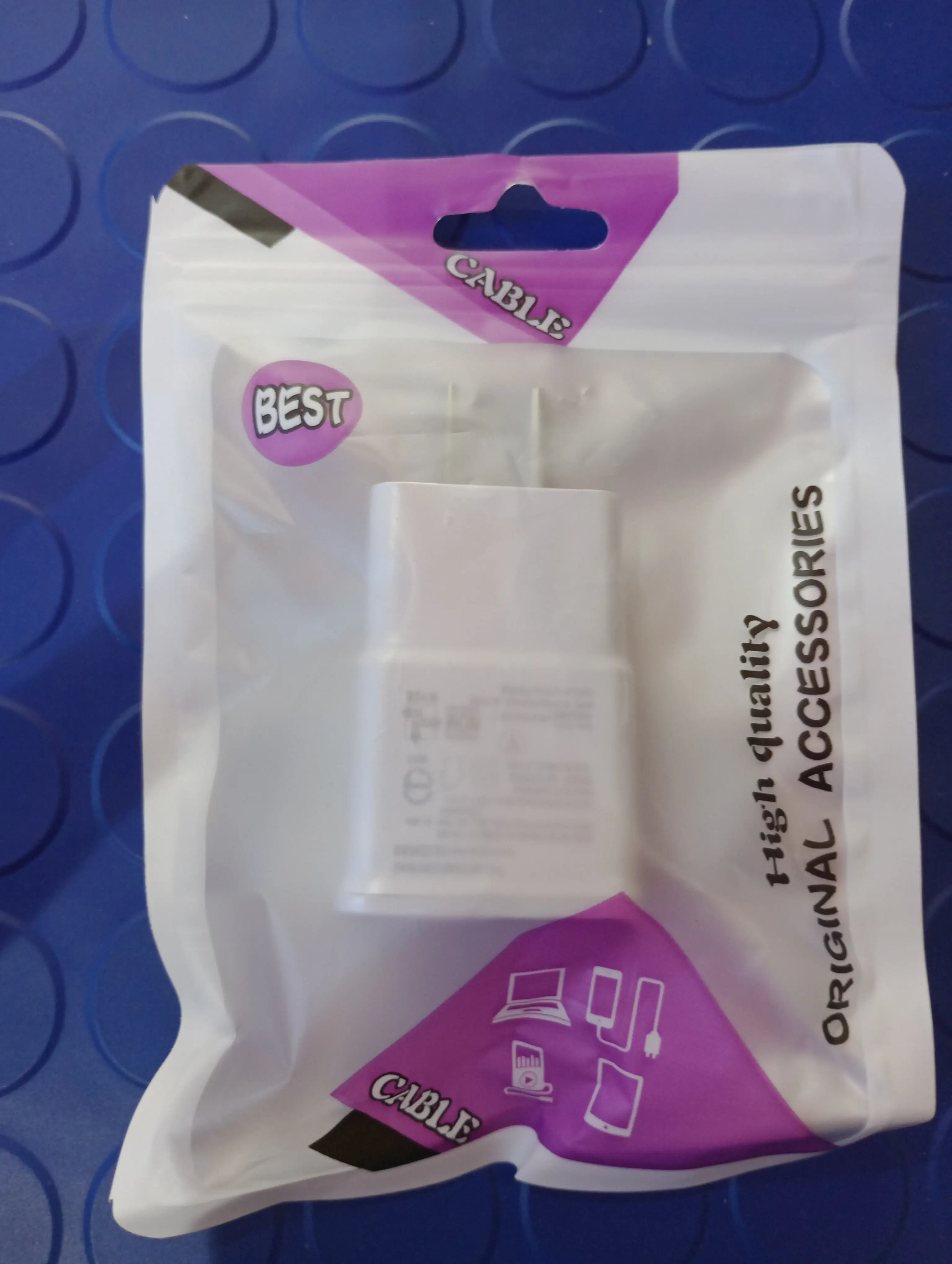 Cargador celular best 1usb 2.0