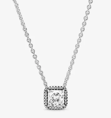 Collar Cuadrado Brillante 