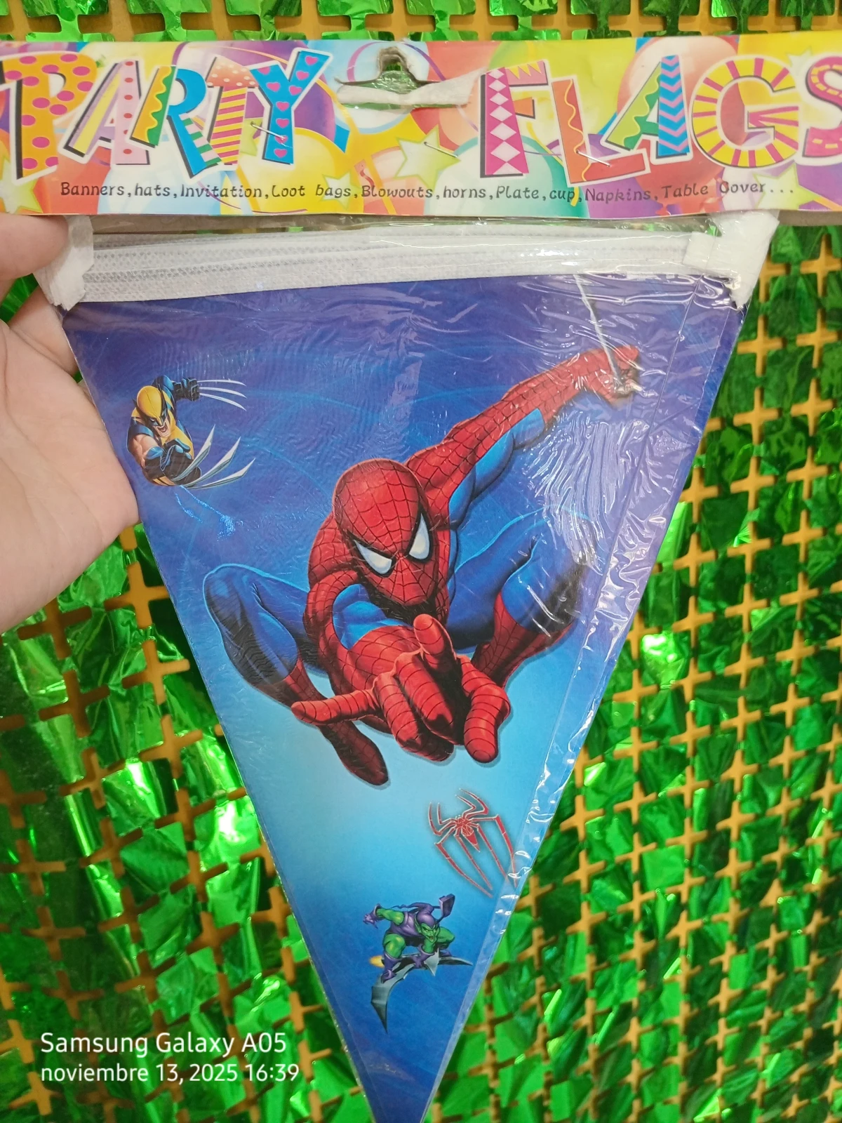 Banderin triangular Hombre araña