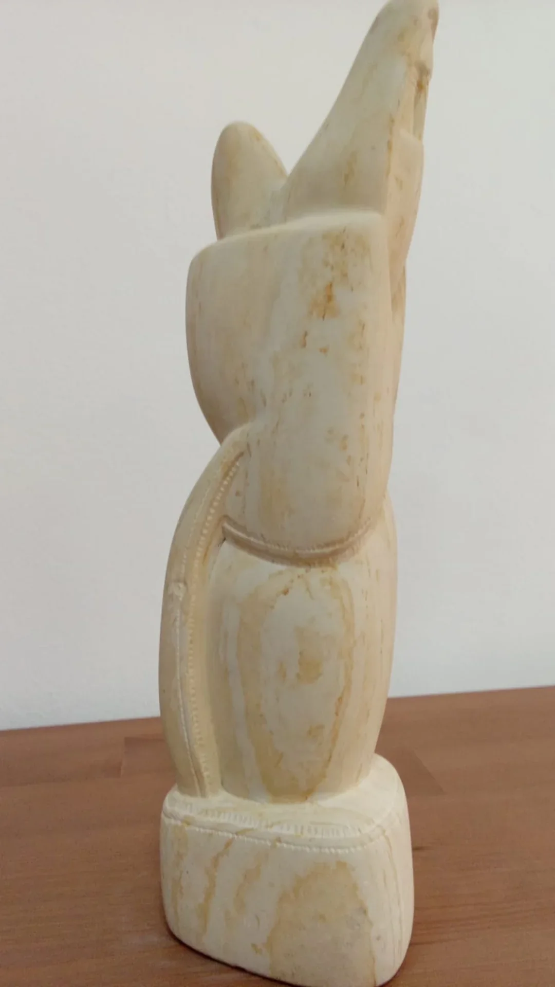 Piedra Tallada a Mano 3