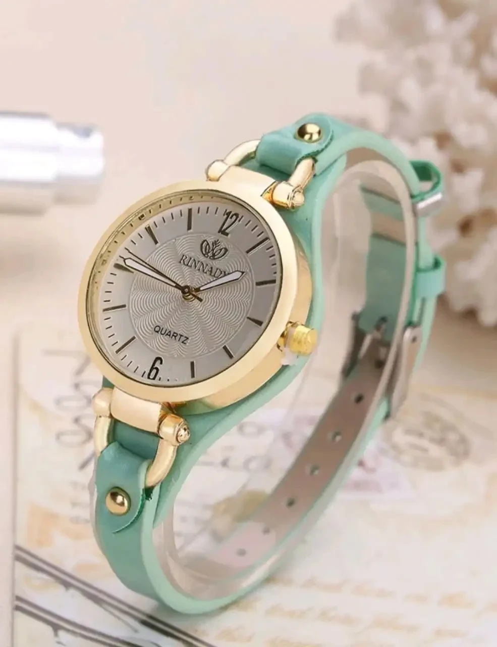 Reloj tipo pulsera 