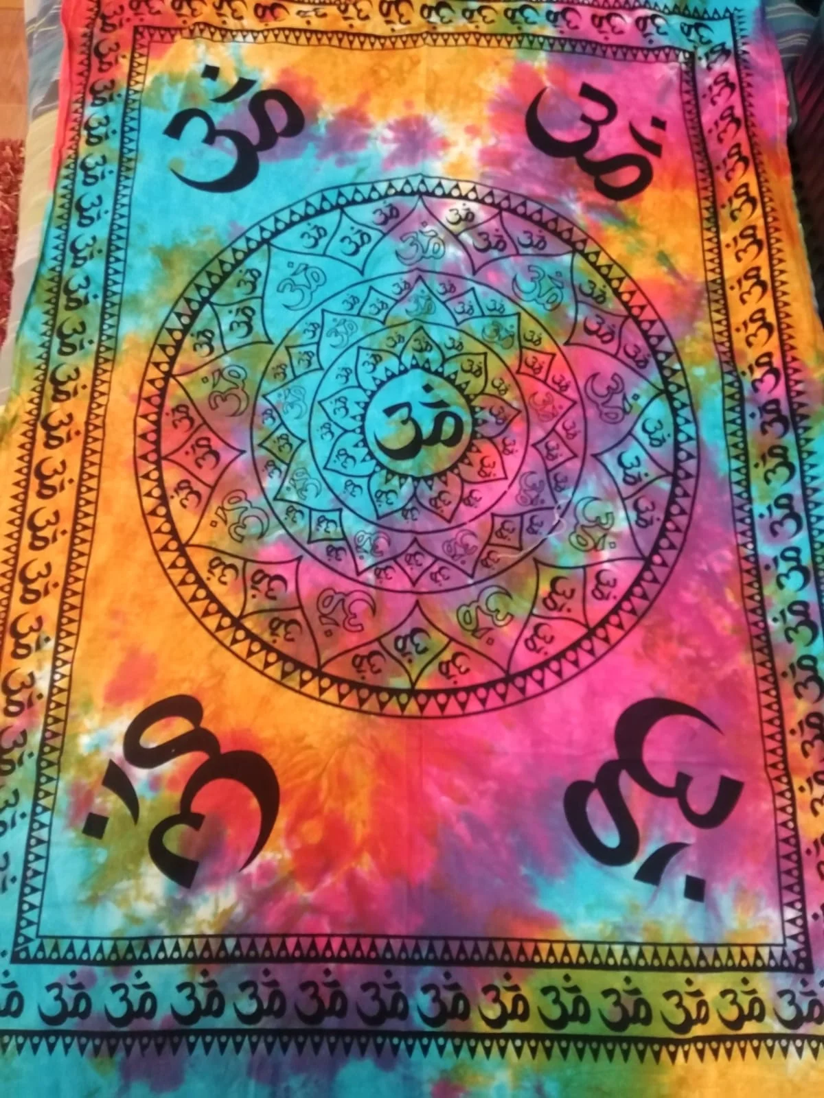 Mandala OM PSICODELIA
