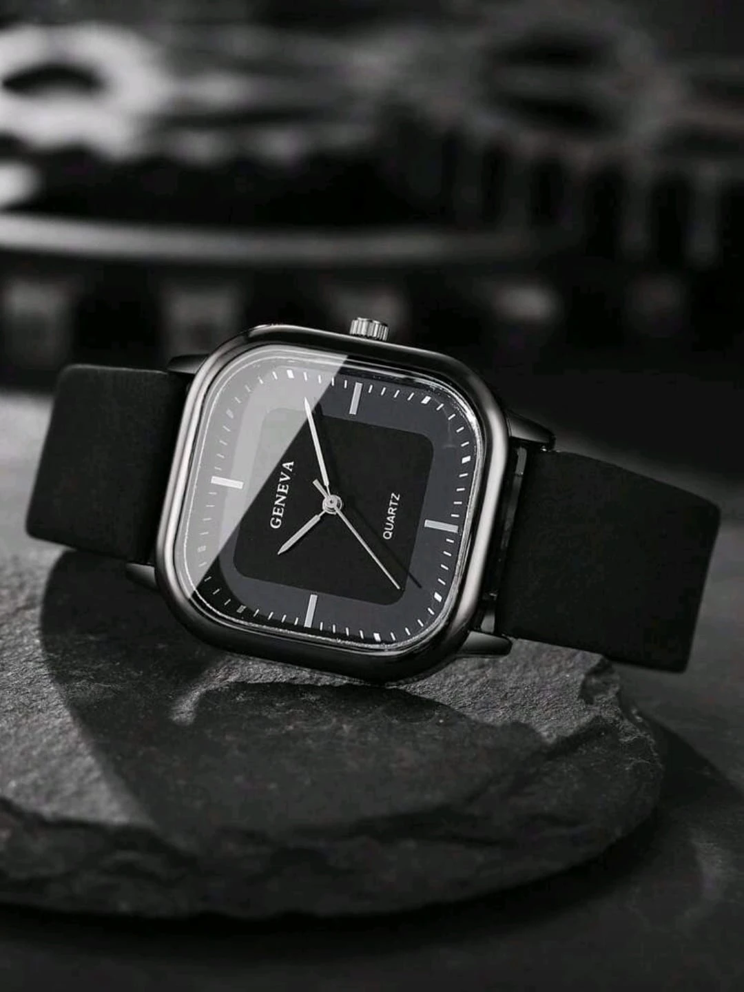 Reloj de hombre correa de cuero negro  2