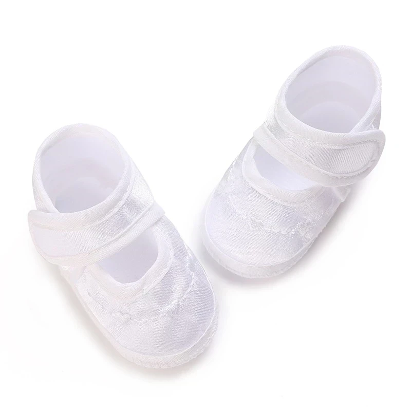 ZAPATITOS BLANCO RN 2
