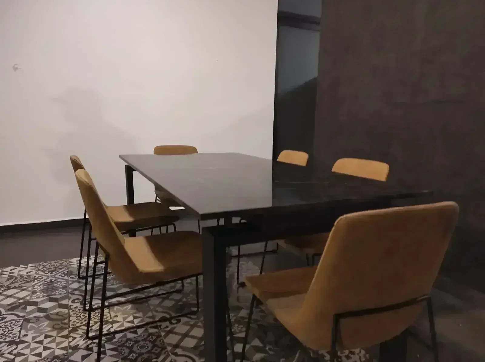 Mesa Toledo, no incluye sillas 1.80 x 90 3