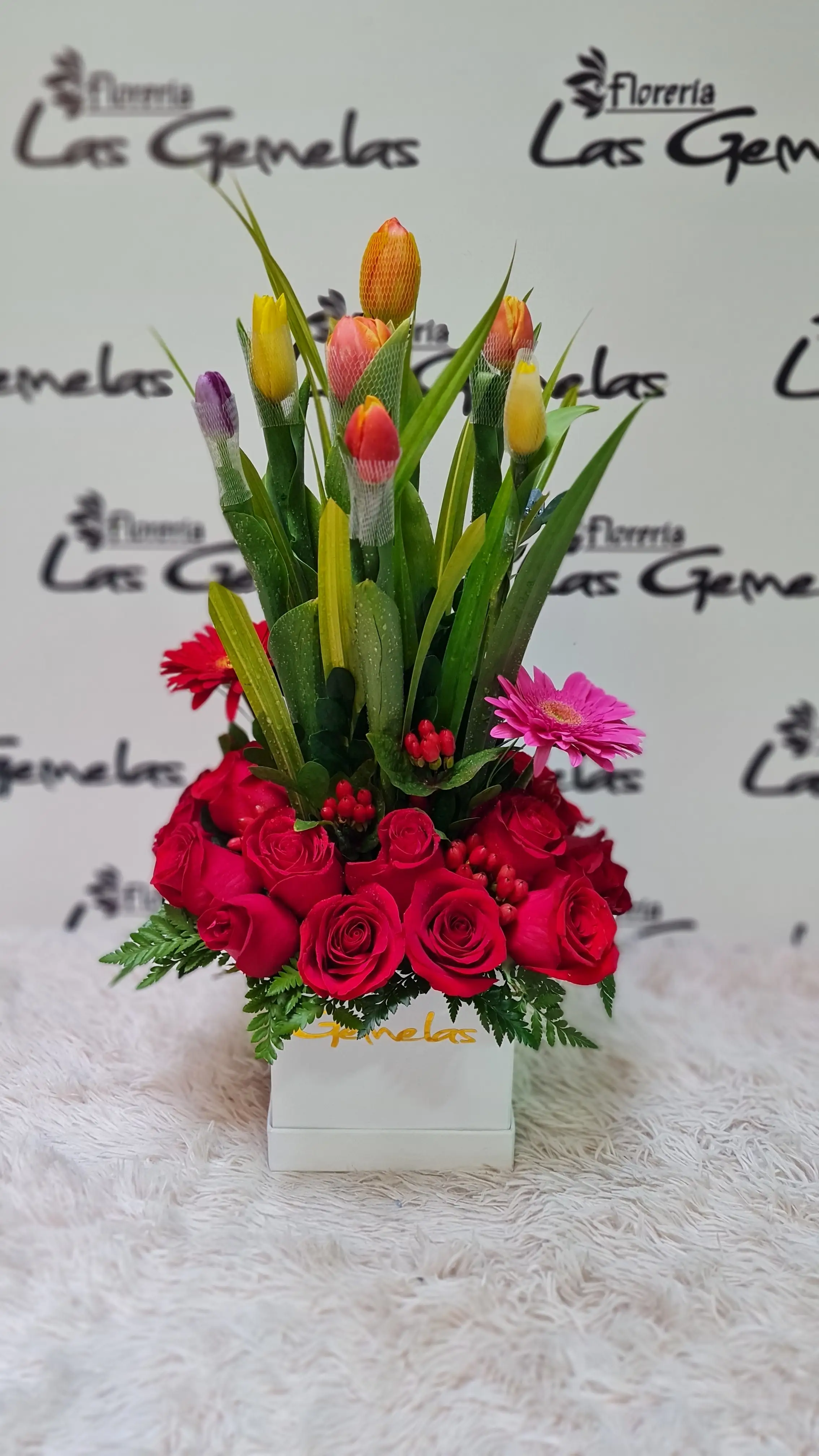 Circular con rosas