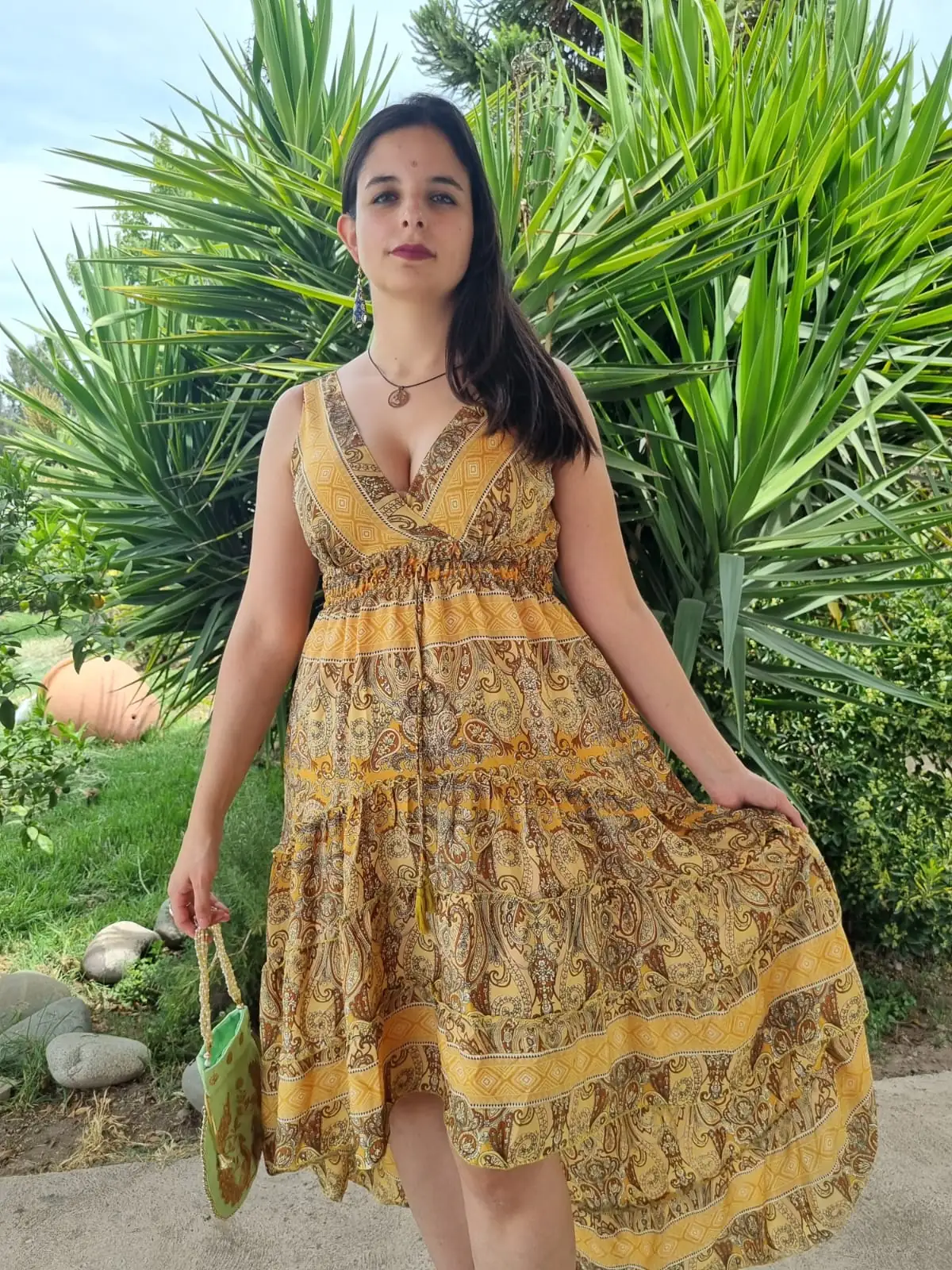 Vestidos largo dorado.
