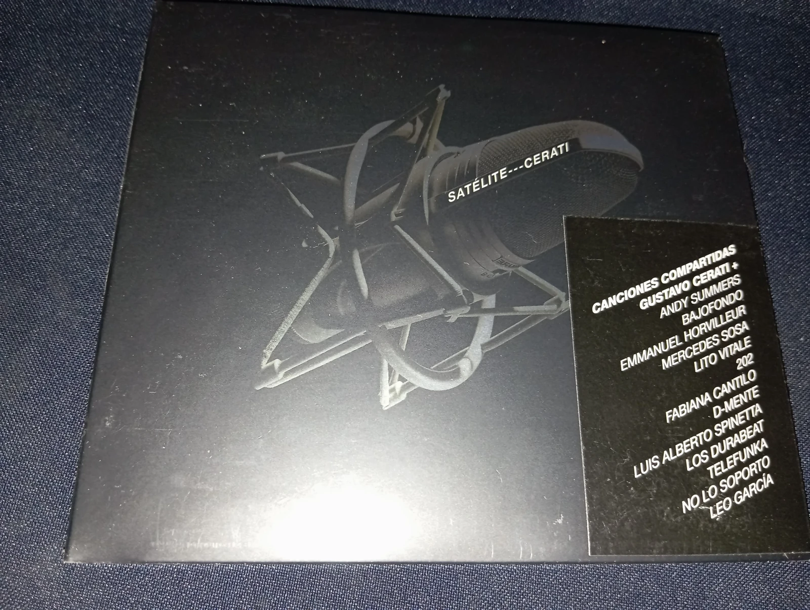 Gustavo Cerati - Satelite (ARGENTINA)
