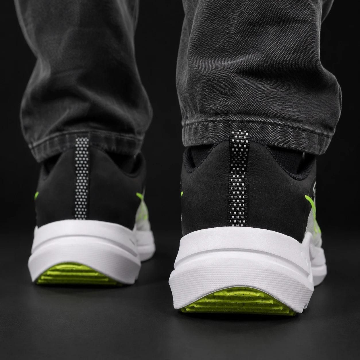 ZAPATILLAS NIKE DOWNSHIFTER 12 4