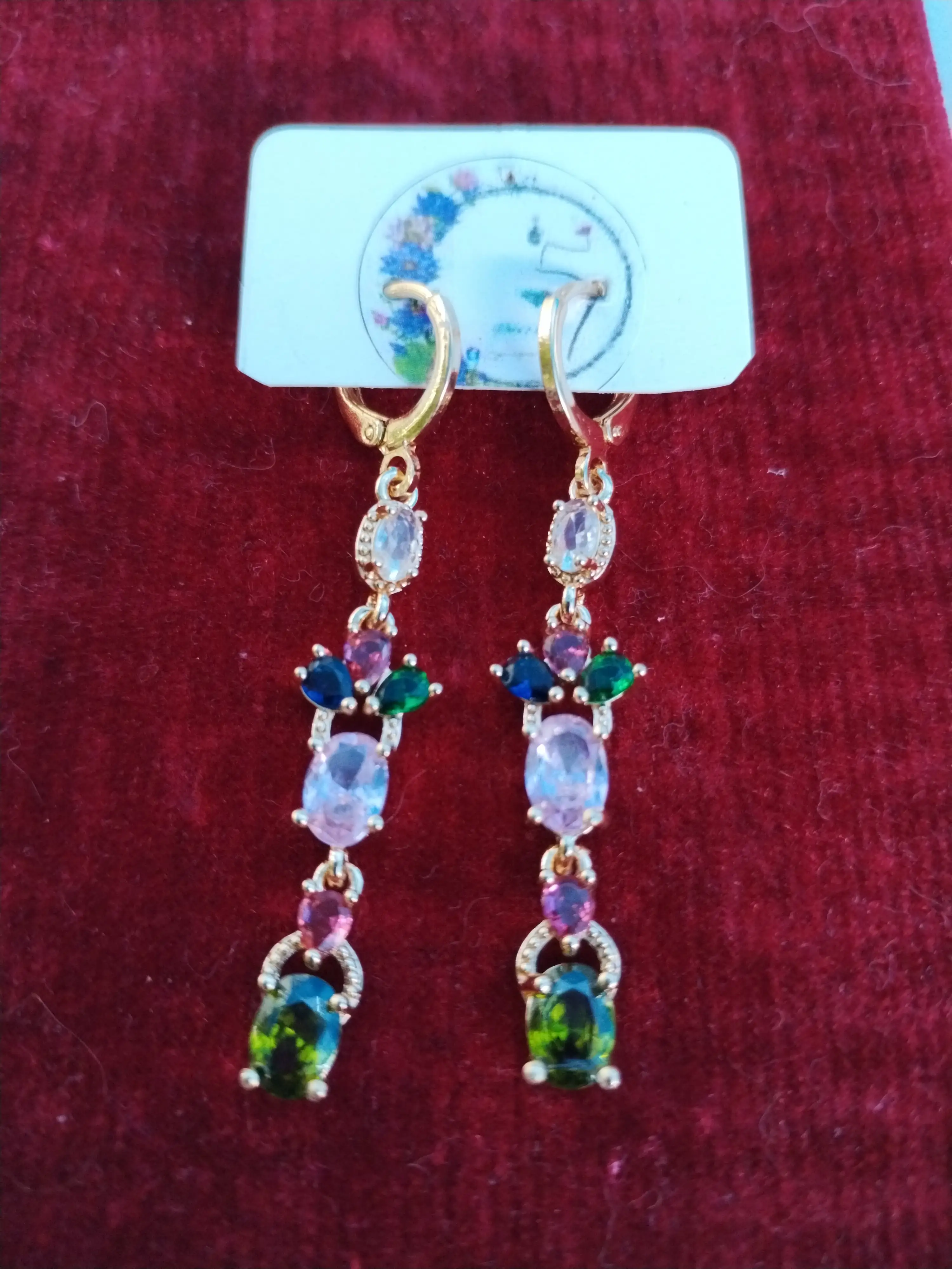 🍁 Aretes con circonias