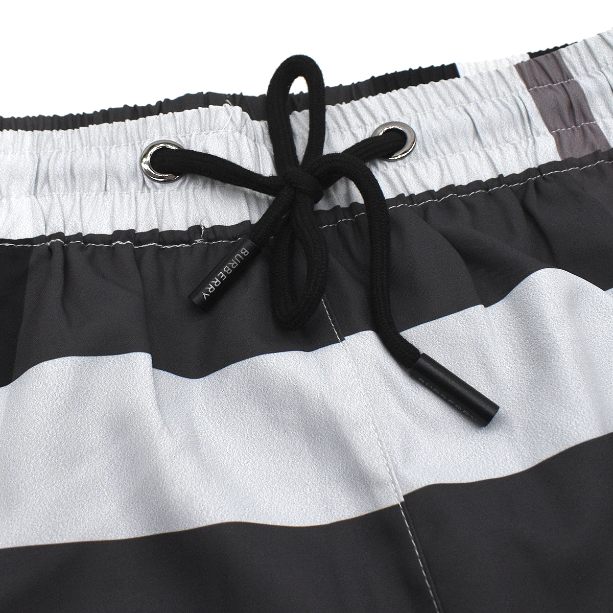 Short de Baño Burberry 2