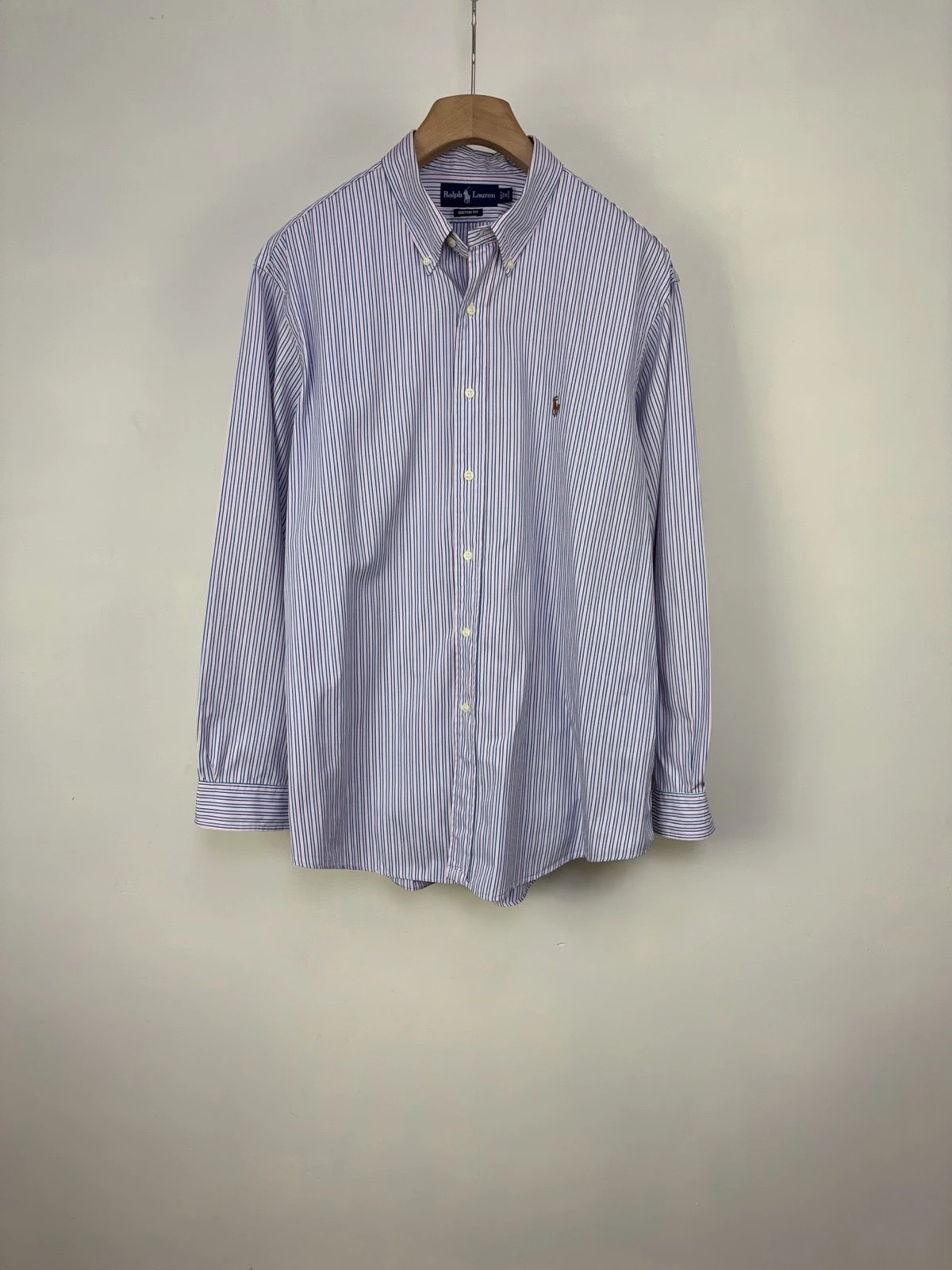 Camisa Polo Ralph Lauren Classic Fit Algodón Azul detalle en foto poco notorio 