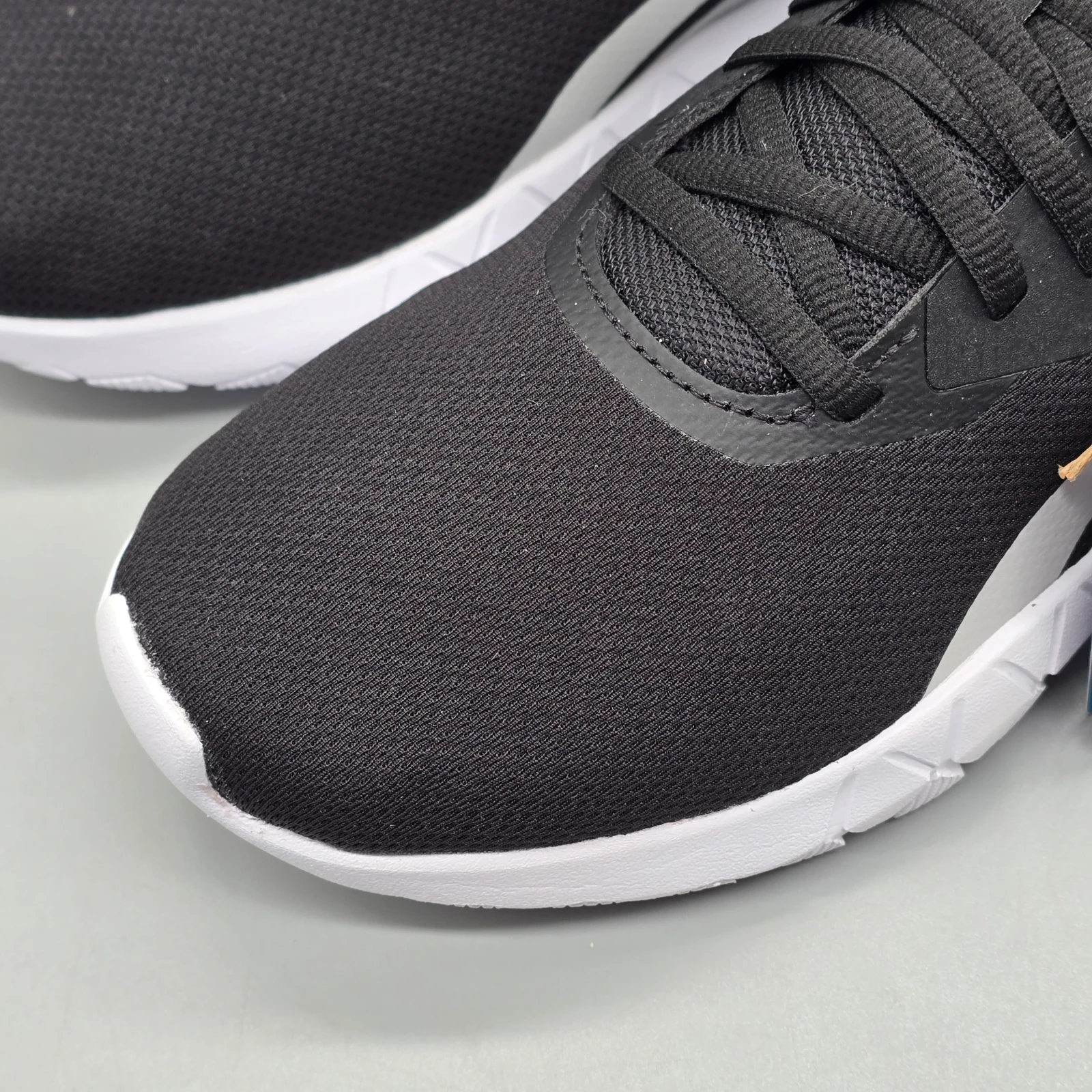 REEBOK FLEXAGON FORCE 4 5