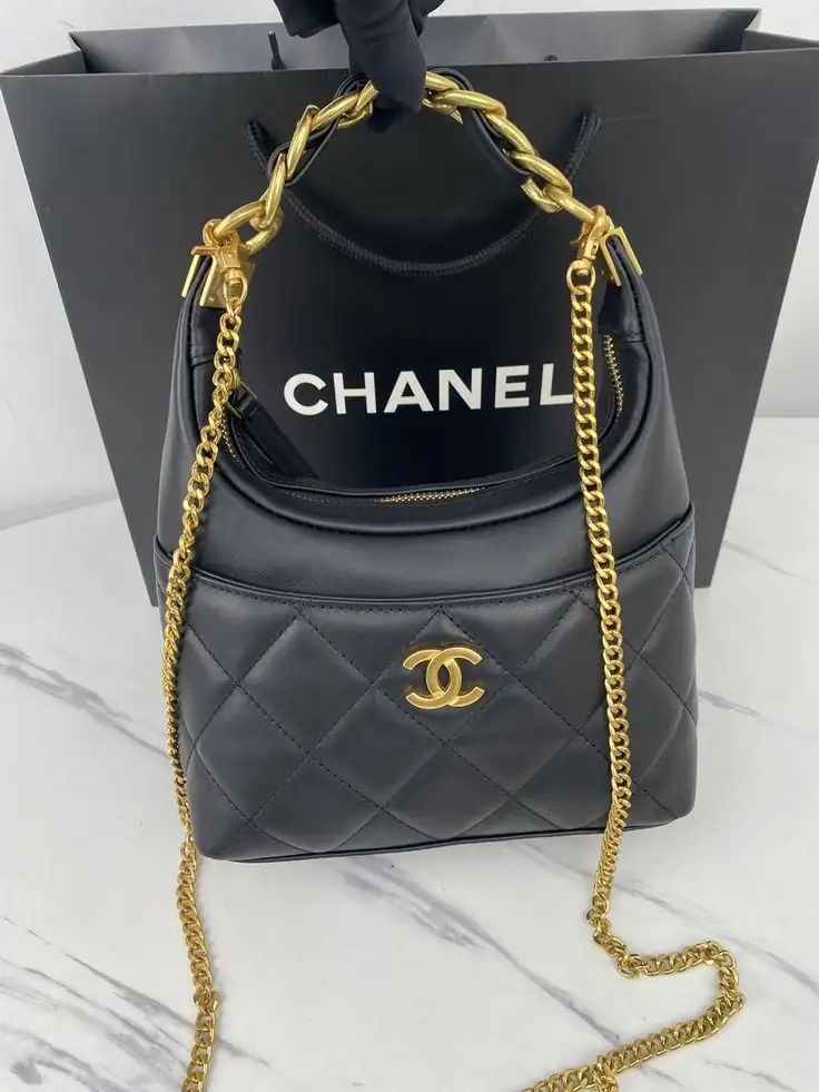 Chanel  4