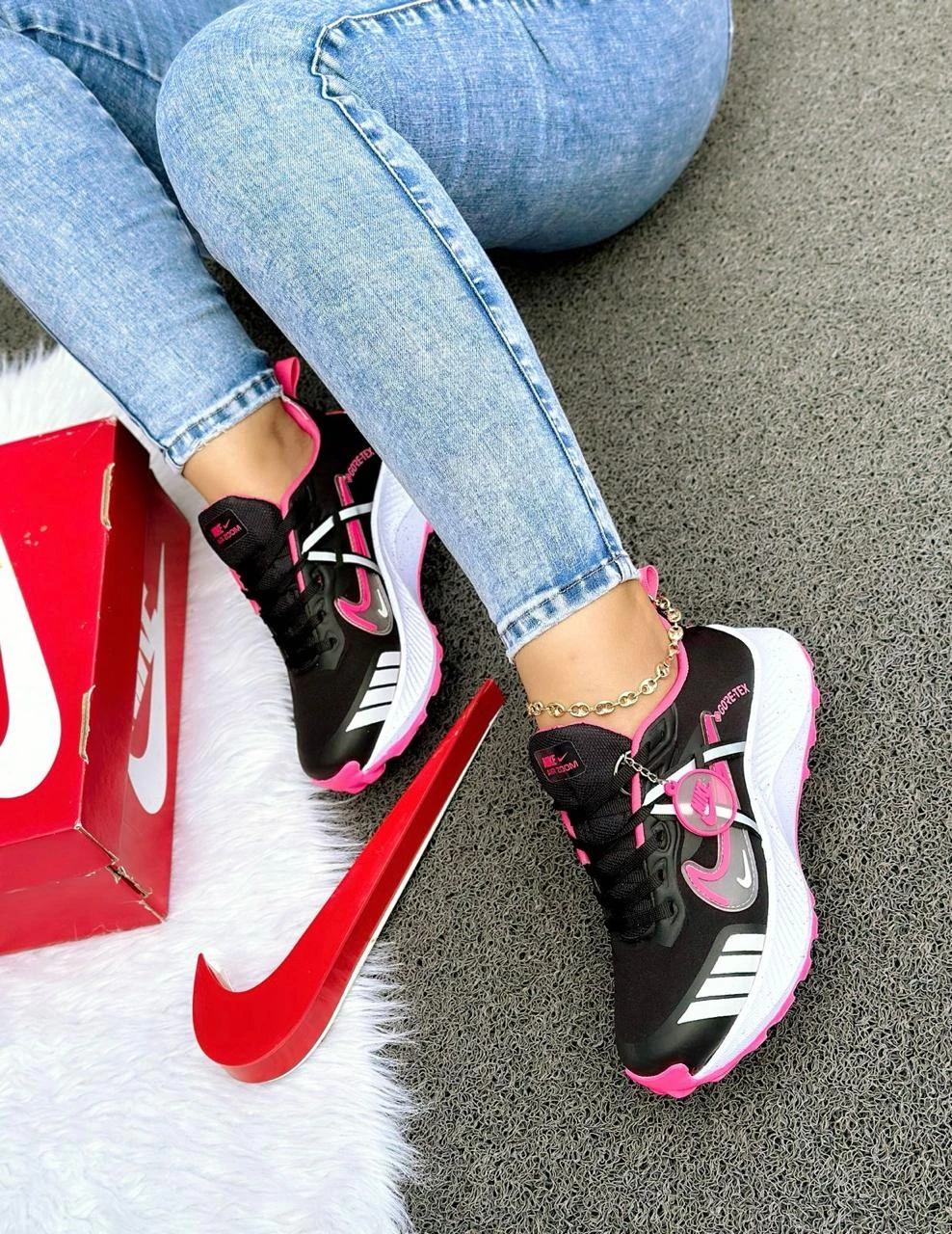 Tenis Dama Negro Rosa