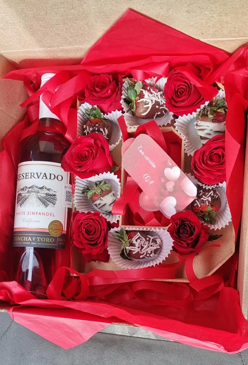 Vino y fresas