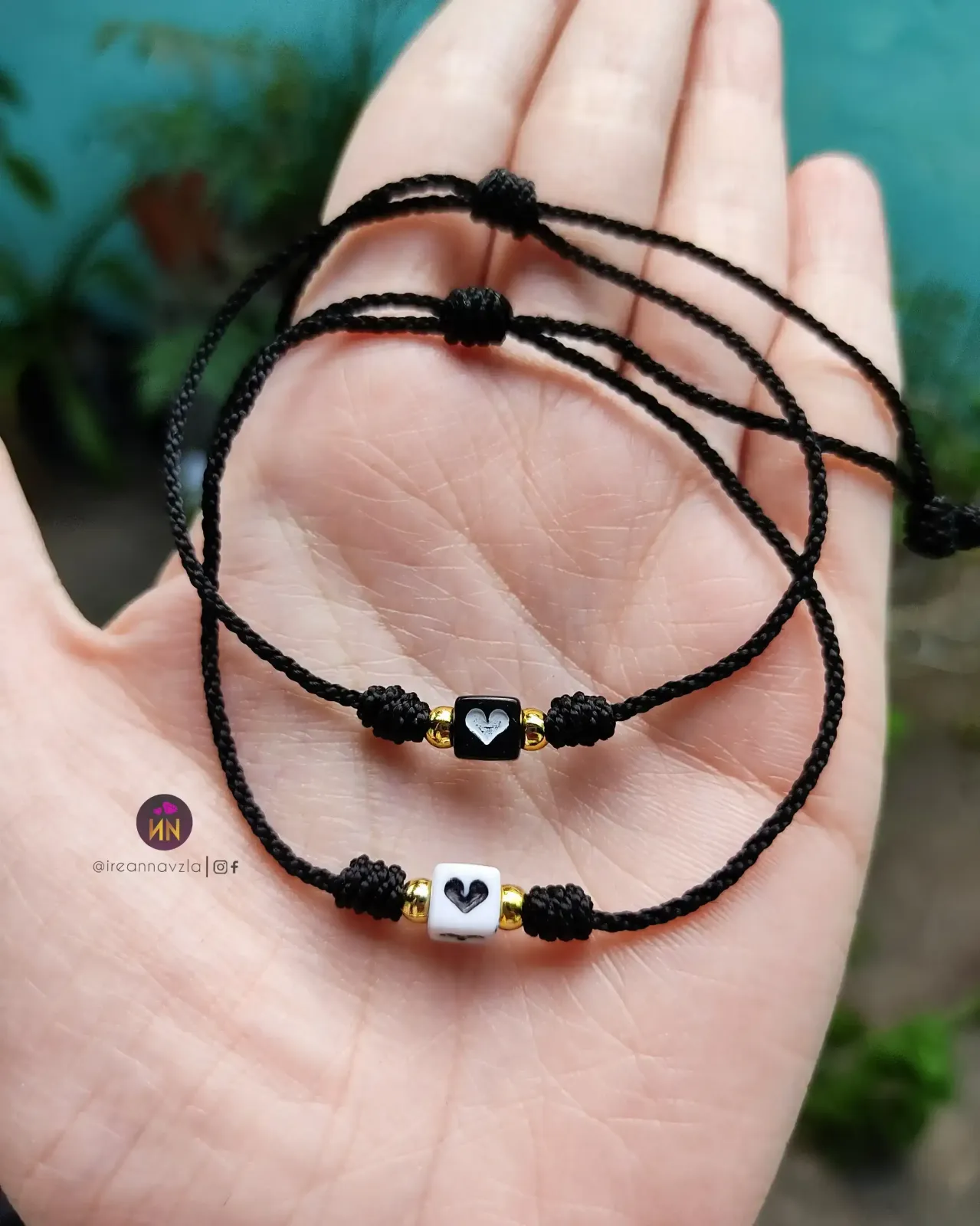 Par de hilitos corazón b/n🤍🖤 4