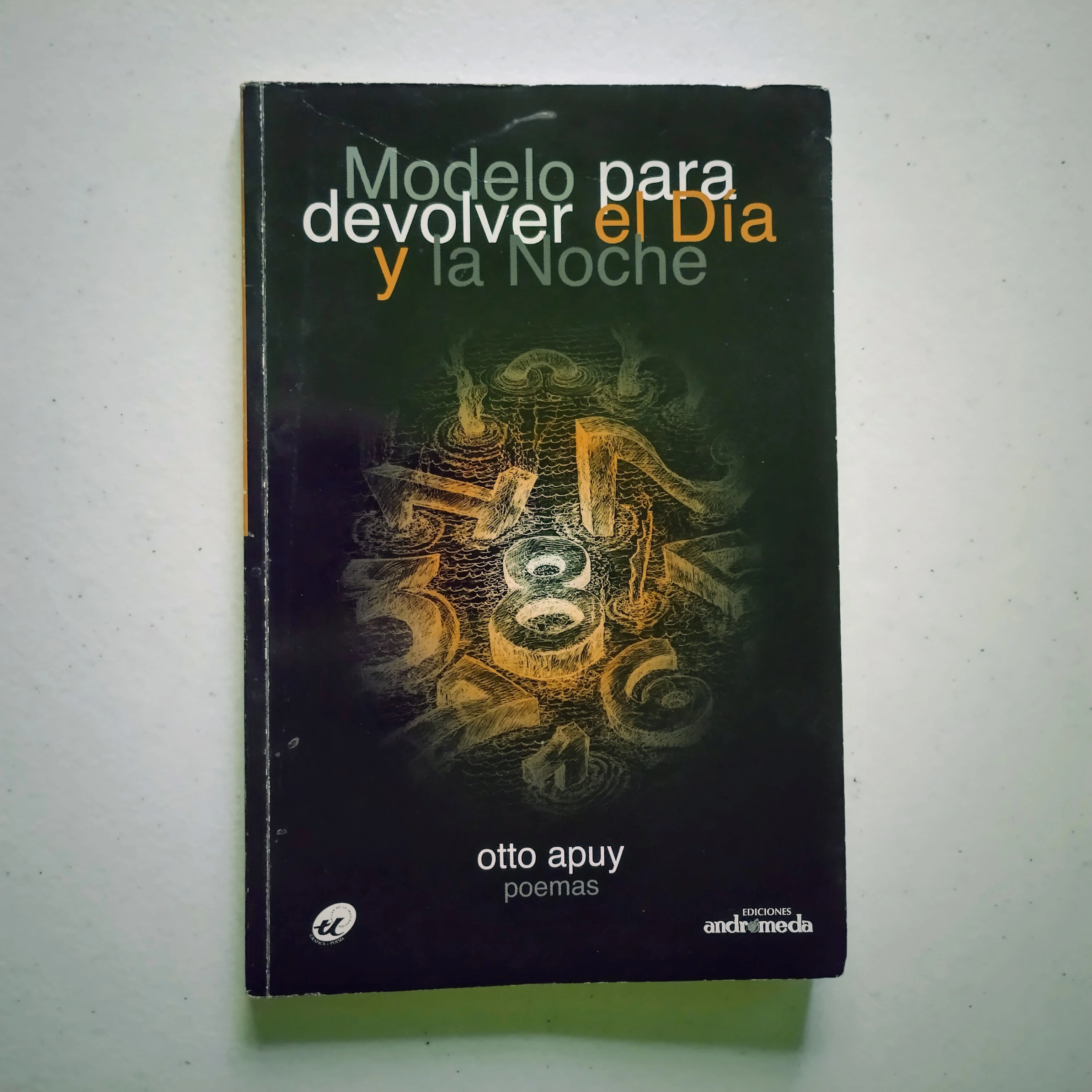 Modelo para devolver el día y la noche, Otto Apuy, usado