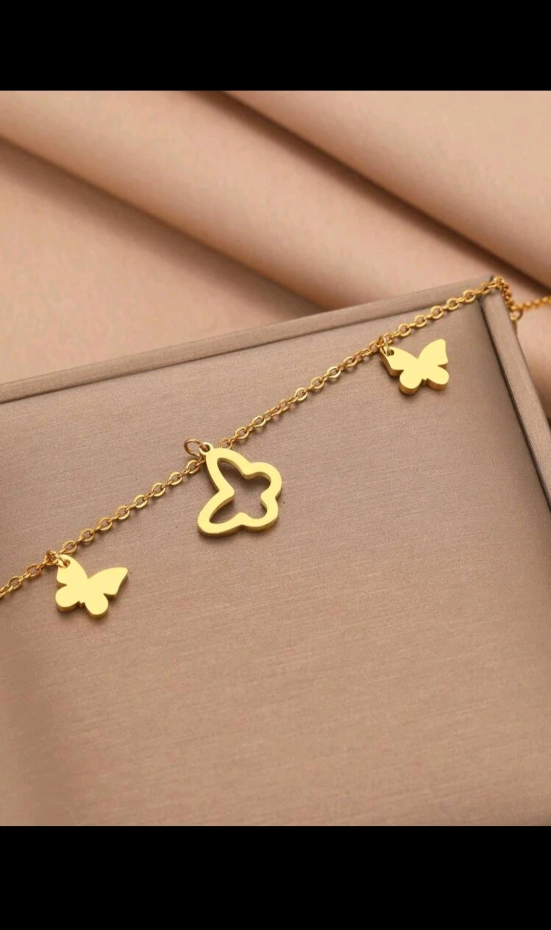 Collar colgante/ Diseño de Mariposa 🦋 3