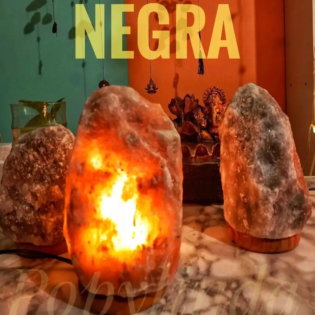 Lampara de sal rustica NEGRA