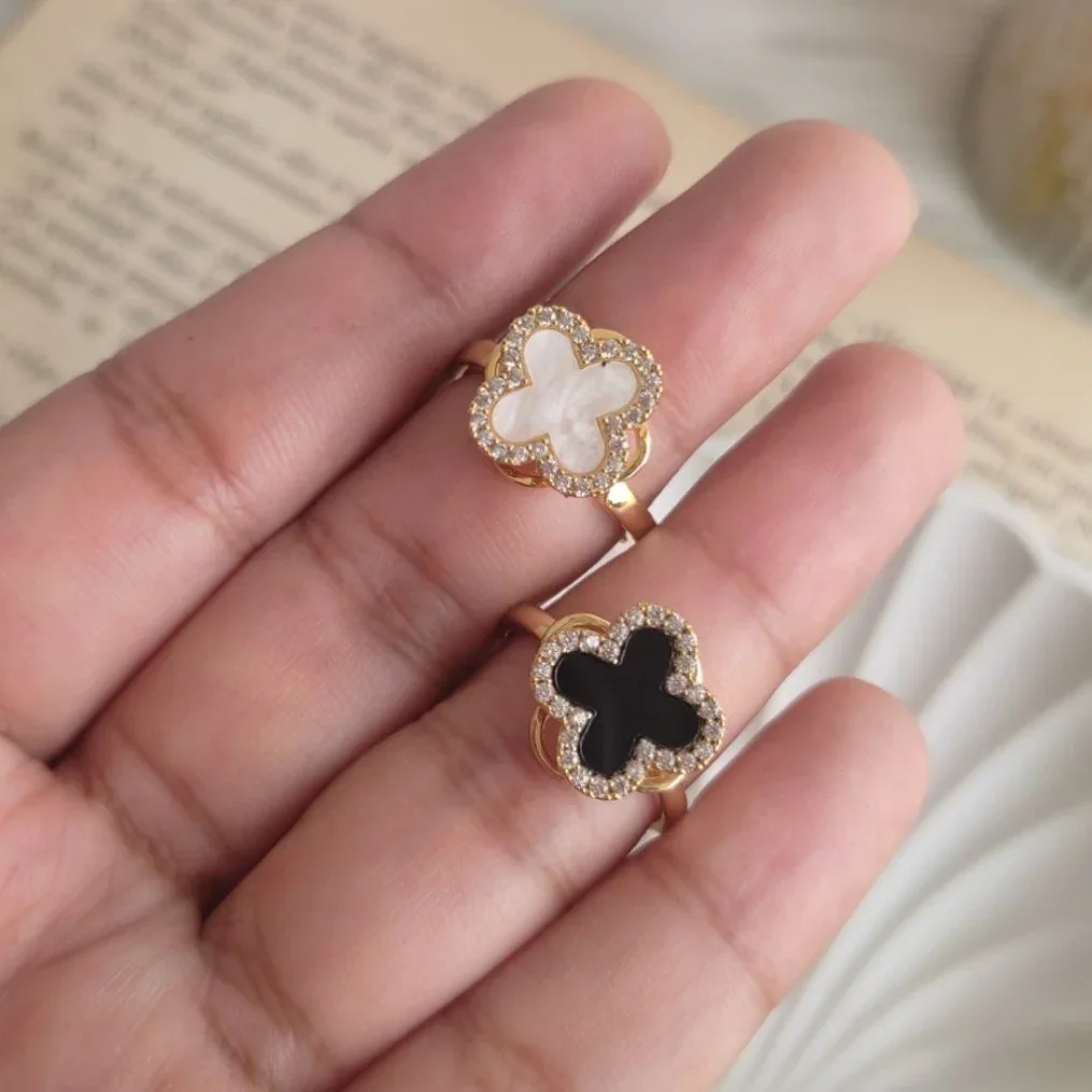 ANILLO AJUSTABLE GIRATORIO TRÉBOL