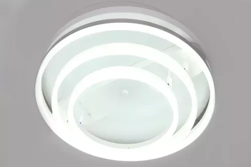 Ventilador de Techo DAIHATSU Retractil 48'' CF7500 2