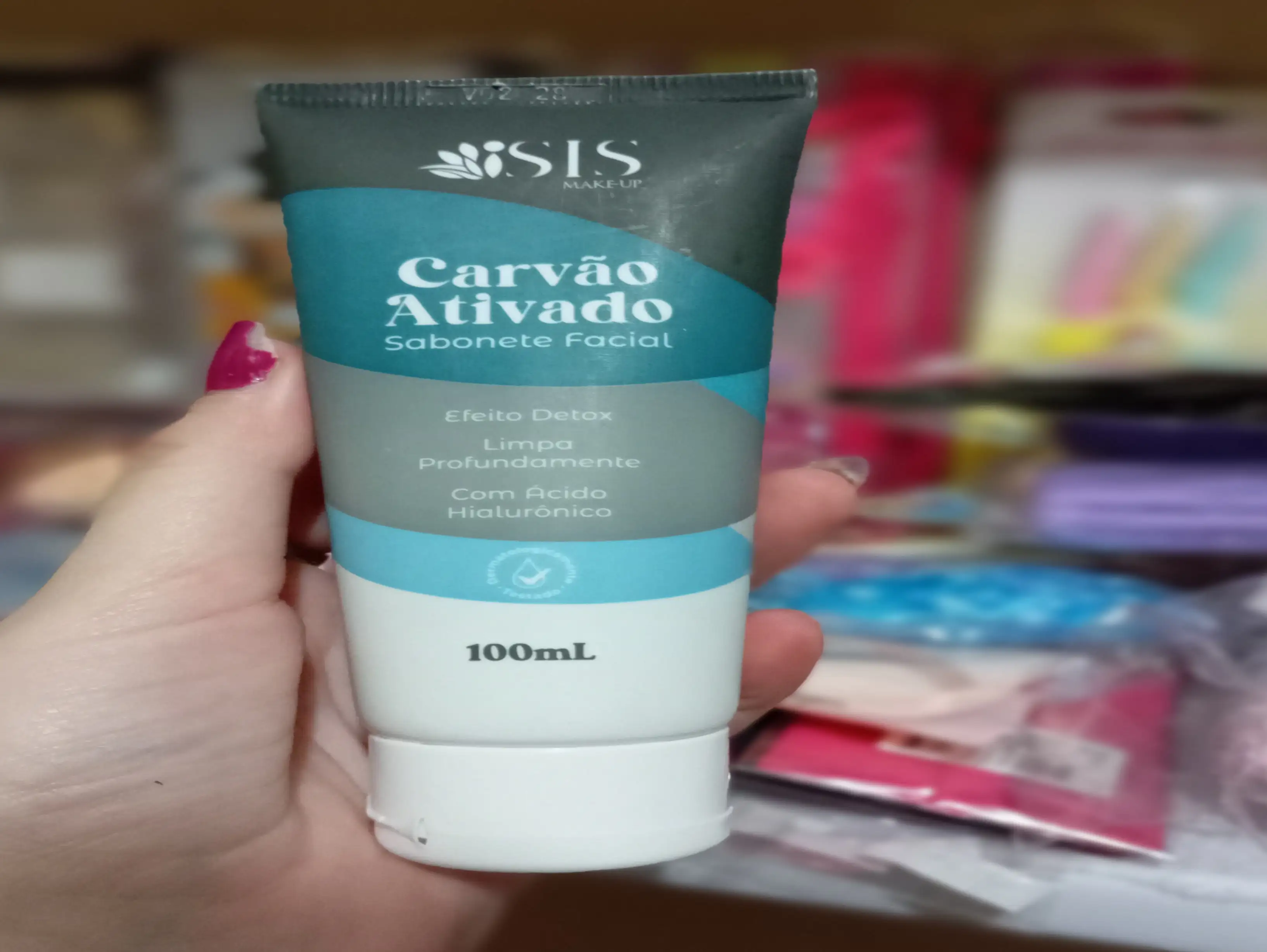 Sabonete facial carvão ativado -Isis
