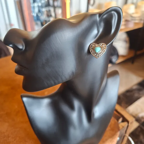Aretes