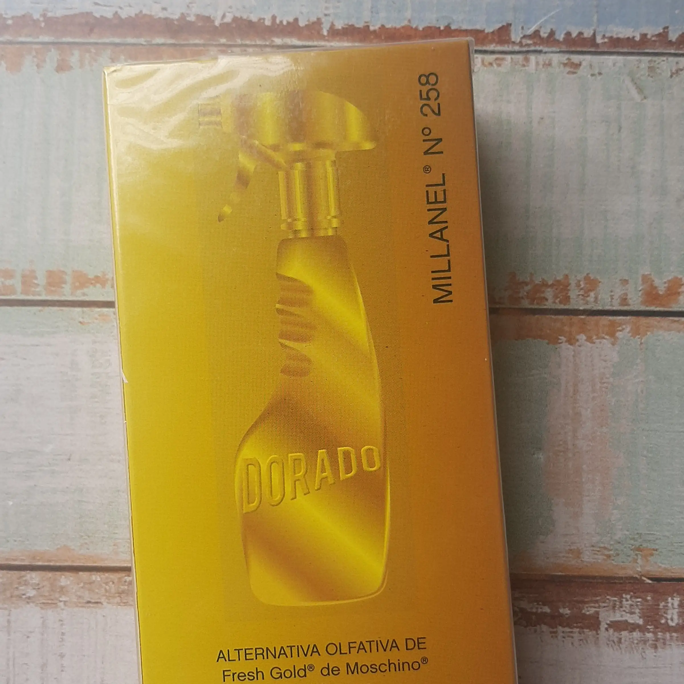 Perfume Millanel 258 Fresh Gold de Moschino 60 ml 