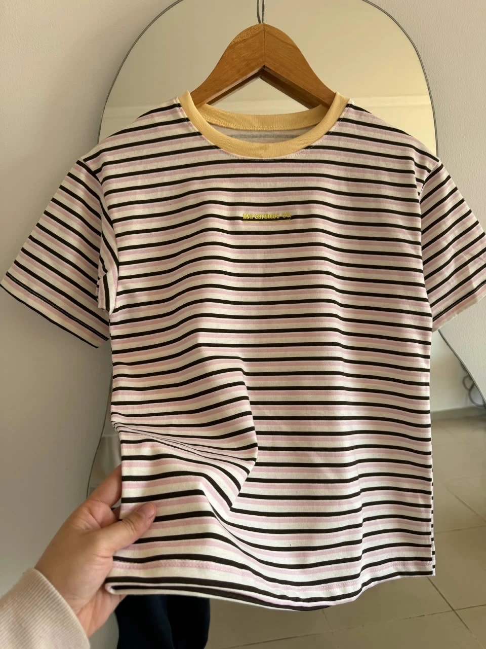 REMERAS OVER RALLADO BORDADO