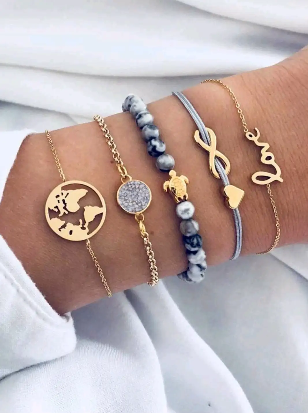 Juego de pulseras tortuga e infinito