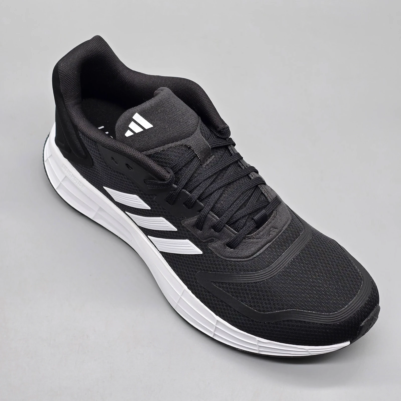 ADIDAS DURAMO 10  4
