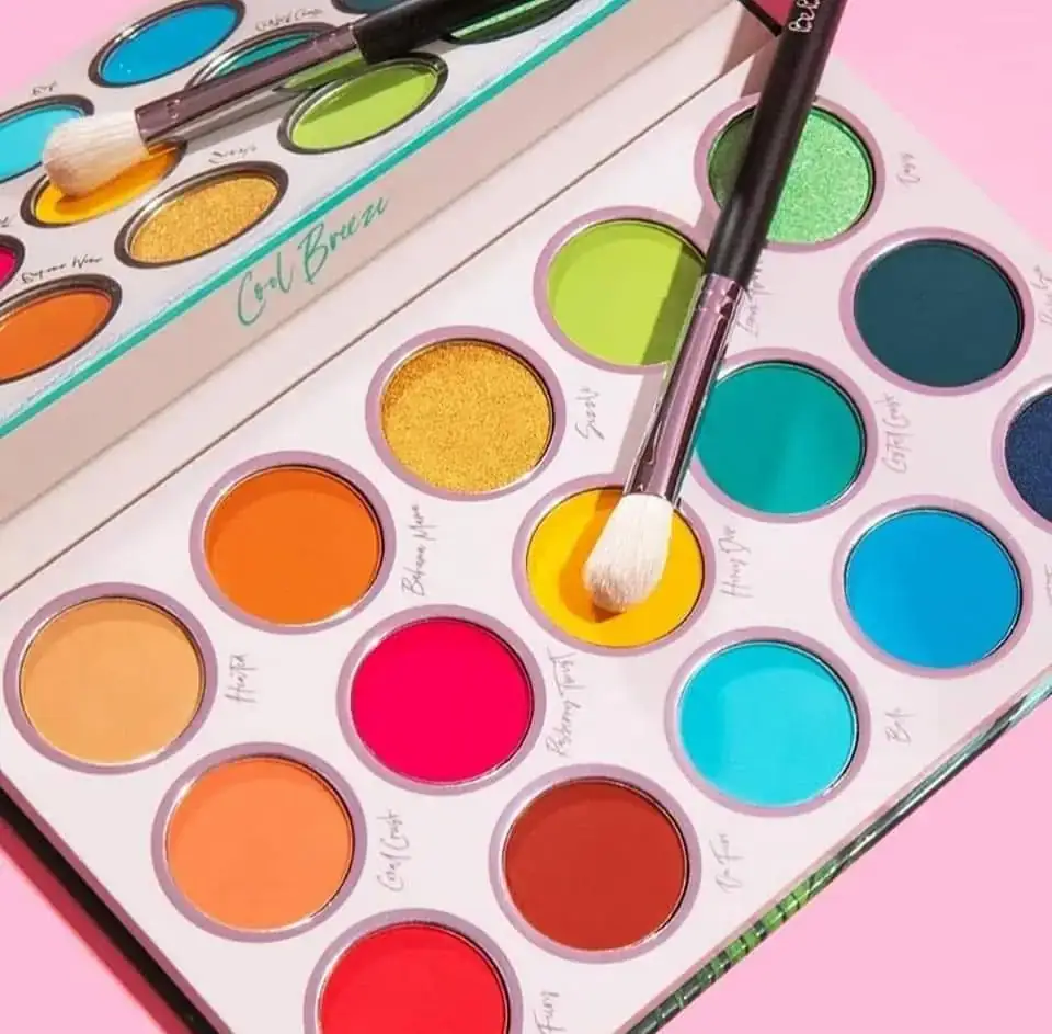 PALETA DE BEBELLA COSMETICS 