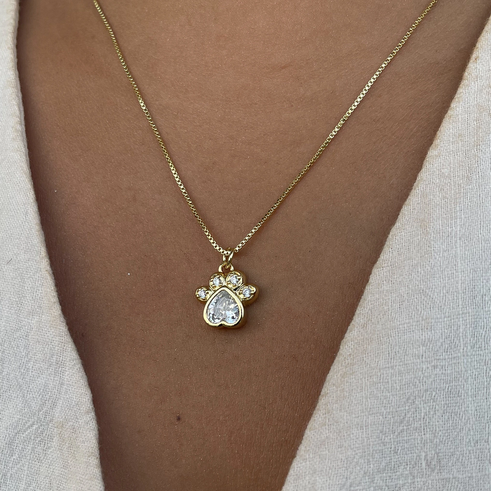 Cadena huellita