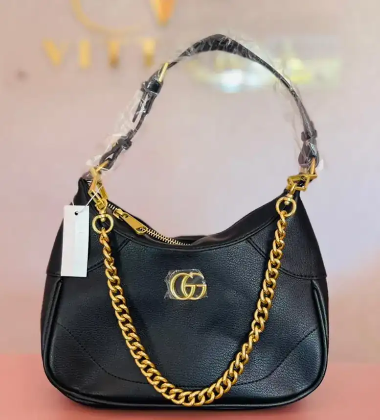 Gucci  3