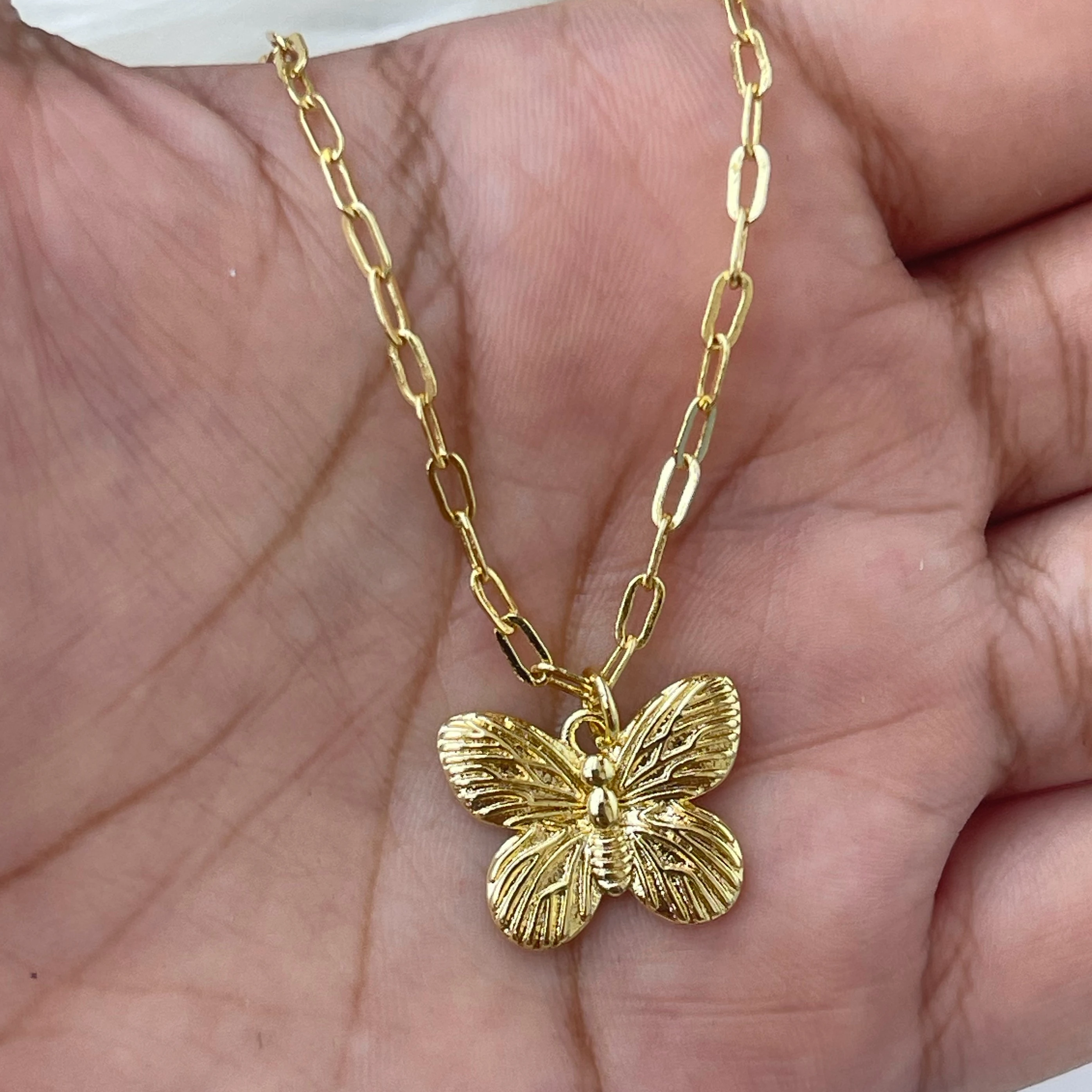 CADENA MARIPOSA DORADA