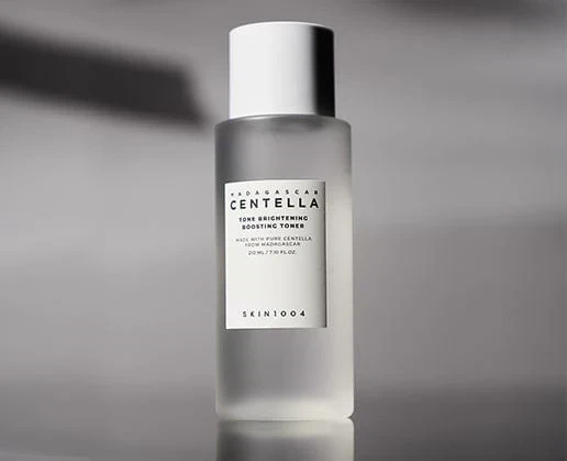 SKIN 1004 - Madagascar Centella Tone Brightening Boosting Toner [210ml] 3