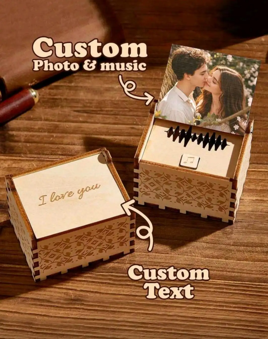Caja de música personalizada para boda - Recuerdo de madera con grabado láser personalizado con foto y mensaje sincero, regalo de boda, regalo del Día de la Madre, regalo del Día del Padre, regalo único para parejas, papá, mamá, abuela, nuevas mamás, vínculo madre-hija, primer Día de la Madre, celebración de aniversario, regalo de vacaciones de verano, regalo conmemorativo, multifuncional, ornamental, de alta calidad, regalos ideales para ella, salón de té, para el Día de San Valentín, para el Día de la Madre, para el Día del Padre, para la graduación, para bodas, para el estreno de una casa, multifuncional, ornamental, reutilizable, exquisito, elegante, de alta calidad, colorido, moderno, personalizado, único, regalos ideales para él, regalos ideales para ella, novio, papá, novia, mamá, familia, amigos, salón de té, hogar, jardín, oficina, para aniversarios, para el Día de San Valentín, para el Día de la Madre, para cumpleaños, para el Día del Padre, para graduación, para boda