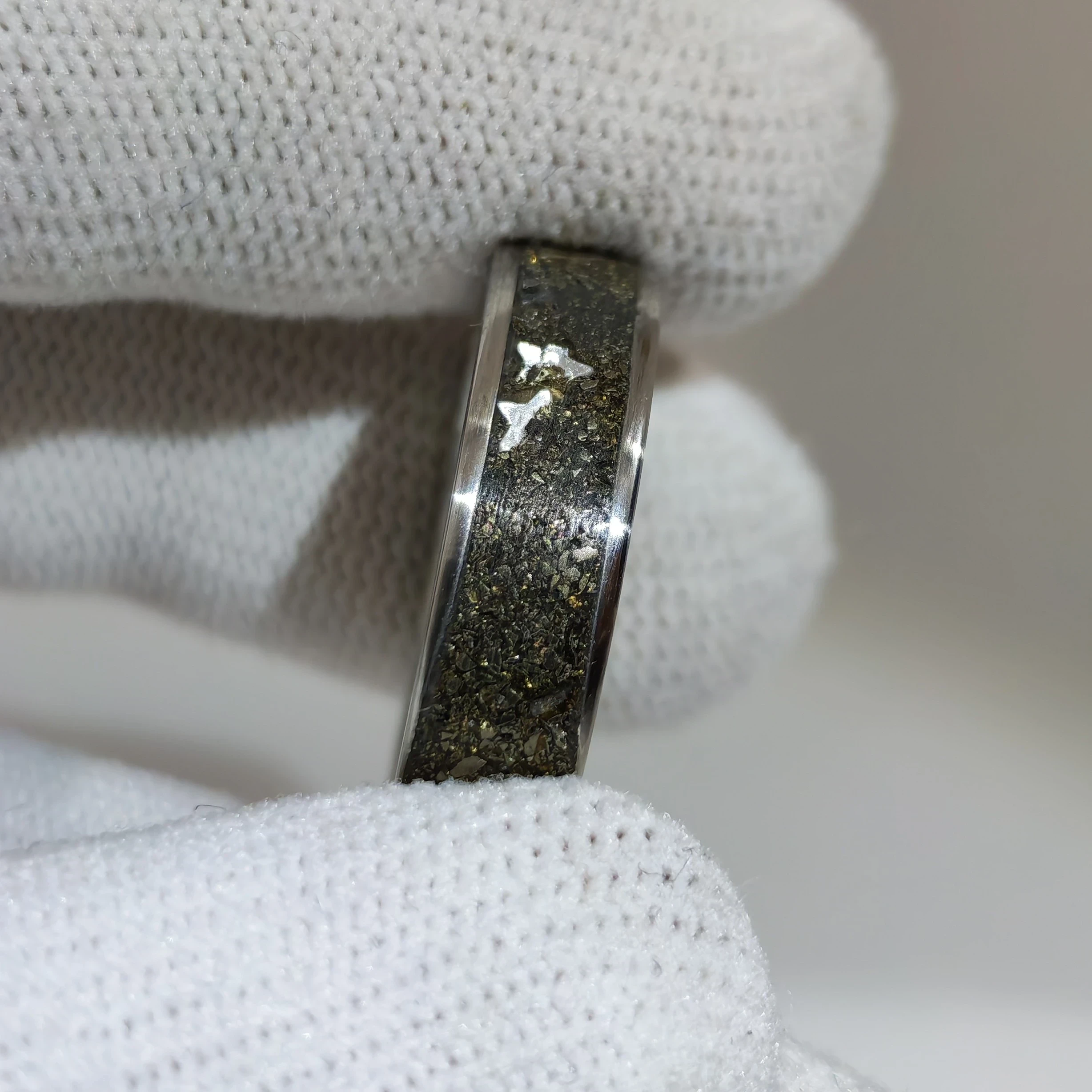 Anillo Ocaso de Estrellas en Pirita 2