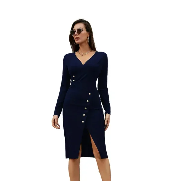 Vestido cruzado con diseño de botón
