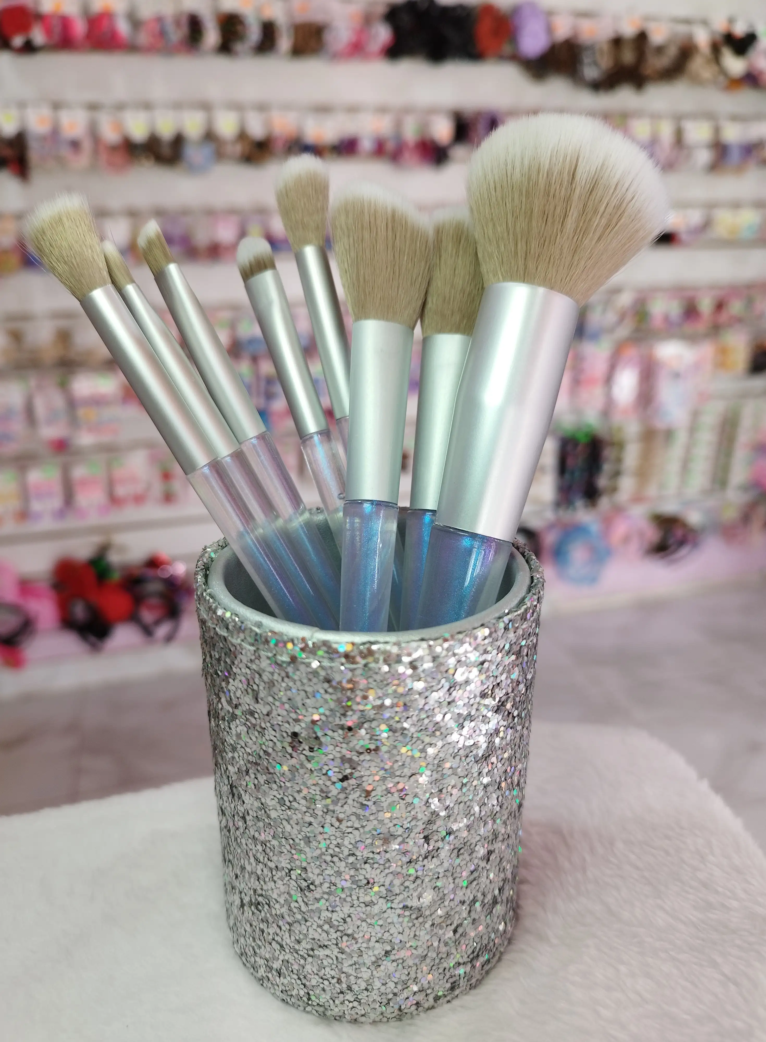 Brochas de maquillaje con portabrochas 😍
