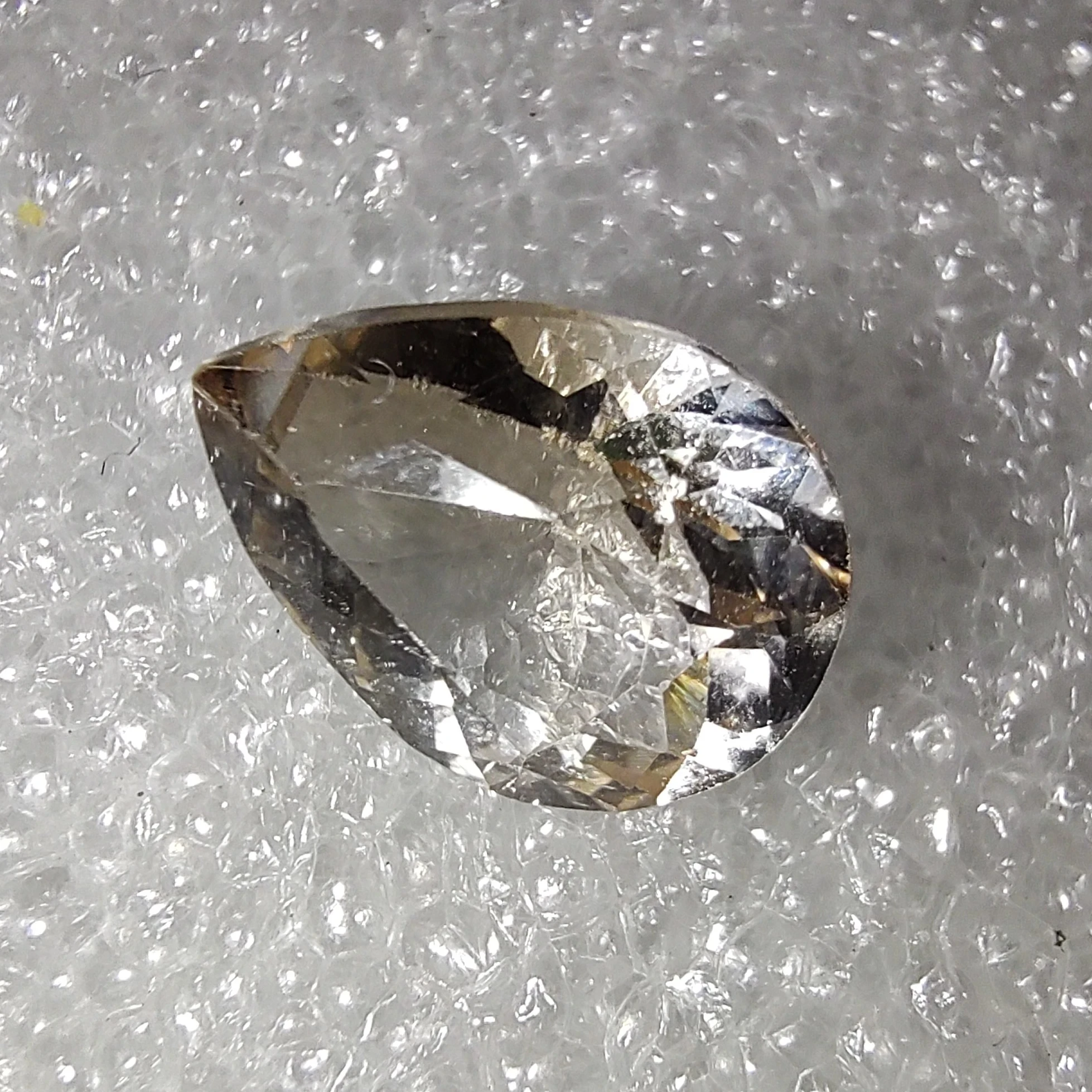 Topacio champagne natural talla gota facetado 
