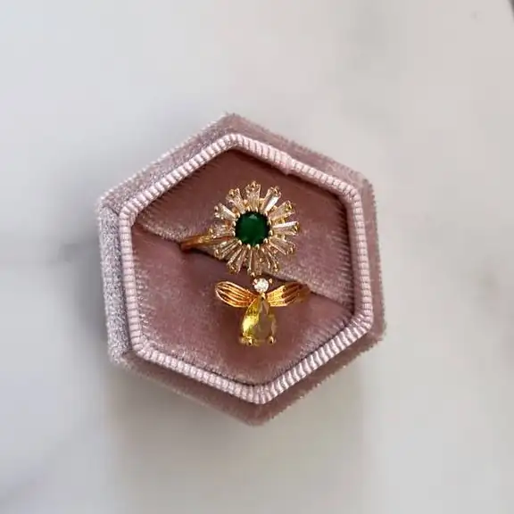 Anillo evangeline